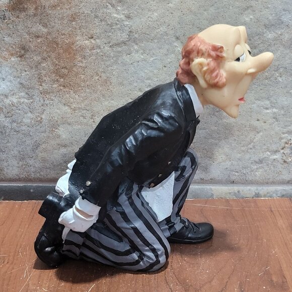 Vintage James the Butler Wine Bottle Holder Stand - Picture 4 of 12